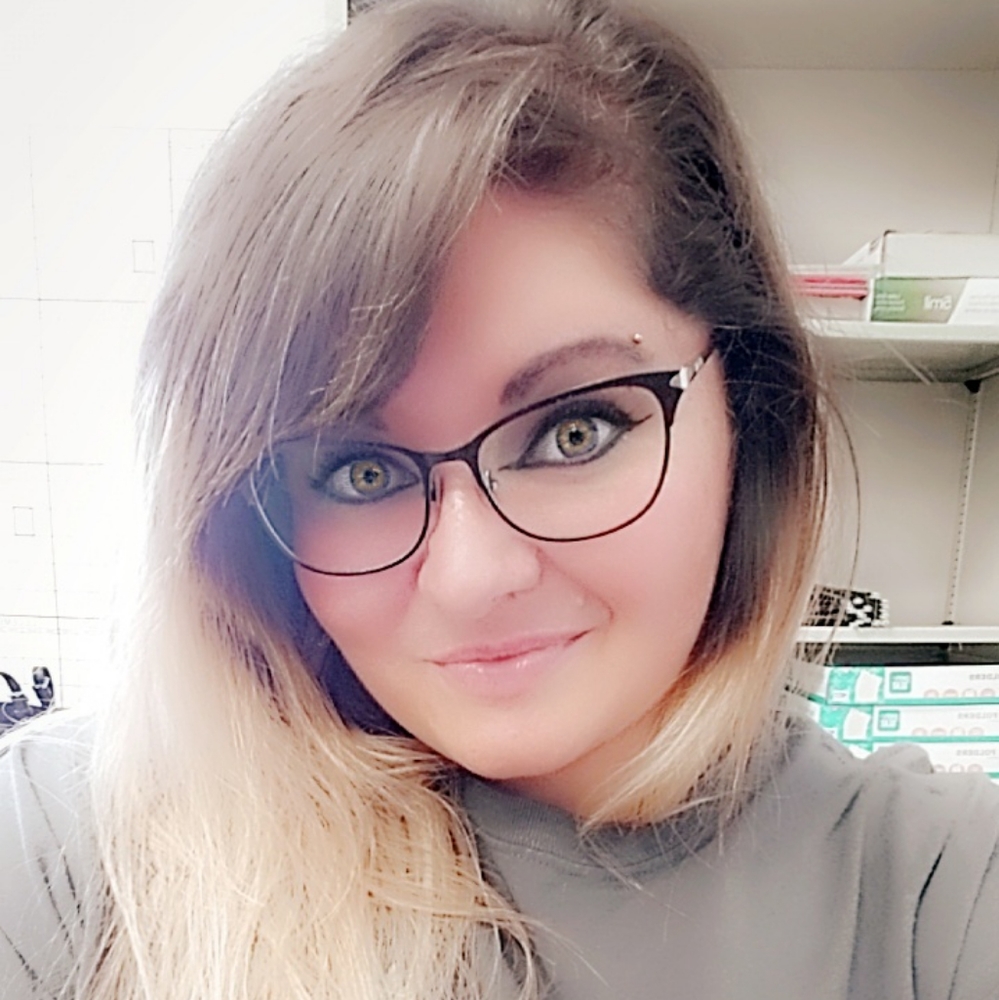 Meet your Posher, Alexandria